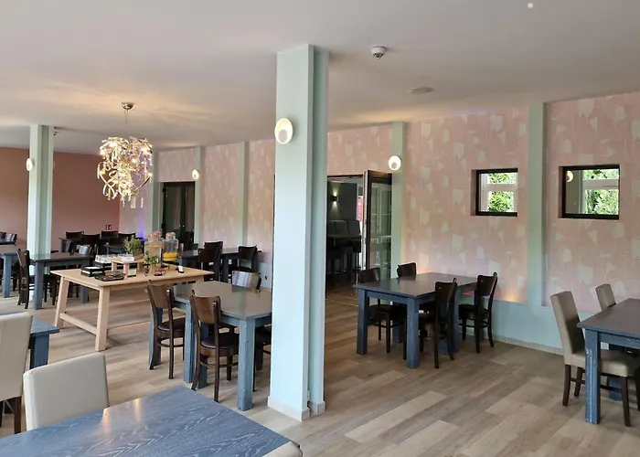 Garner Hotel Oberhausen By Ihg